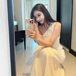 高雄外送茶 裴子妤 - 找妹老司機
