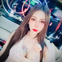 新竹定點茶 安苡萱